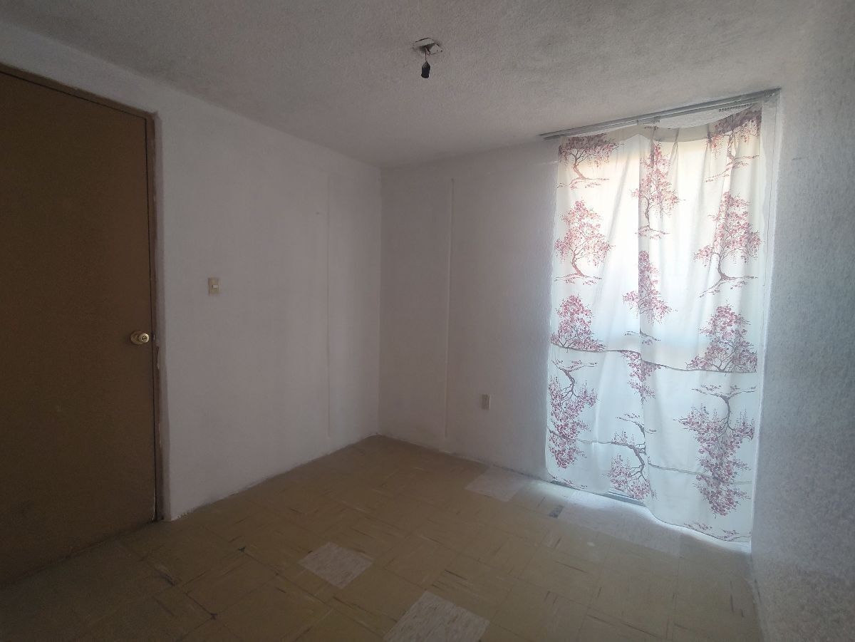 vendo-departamento-en-planta-baja-con-patio-1-estacionamiento-en-la-draga7-18340