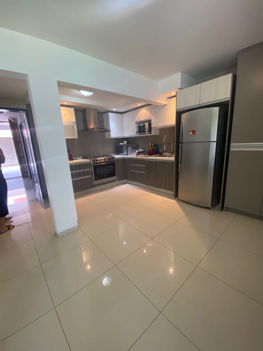 VENDO HERMOSA CASA EN COLONIA BELLA VISTA - PUEBLA