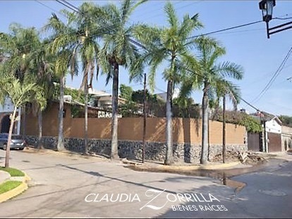 vendo-magnfica-residencia-en-el-fraccionamiento-burgos-en-cuernavaca29-31744