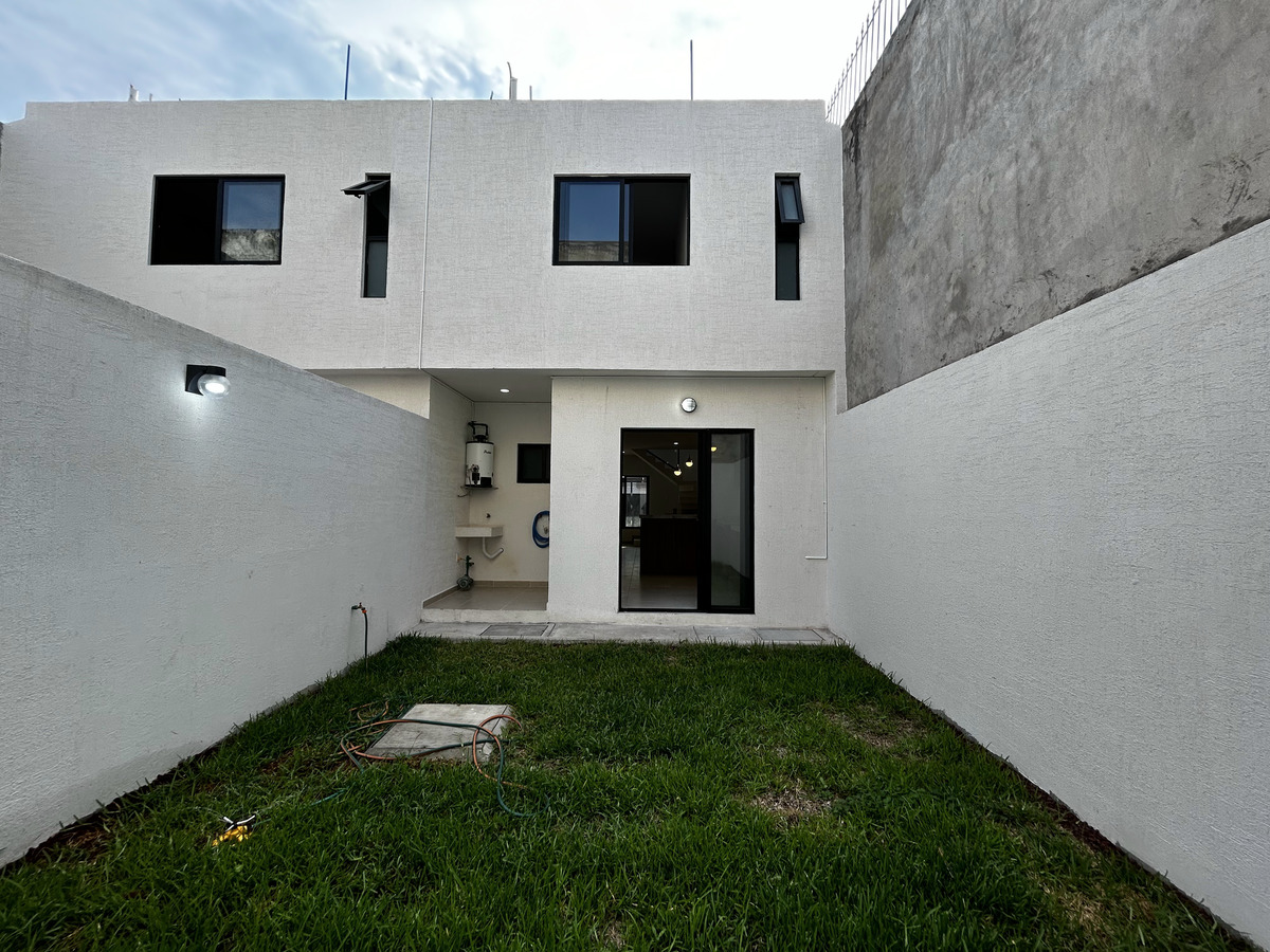 venta--casas-nuevas-hermoso-diseo-cercanas-de-plaza-americas8-36037
