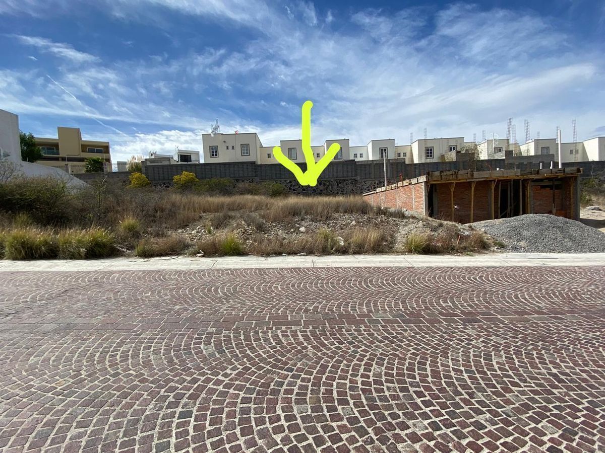 venta--terreno-habitacional-en-cumbres-del-lago-quertaro11-13359