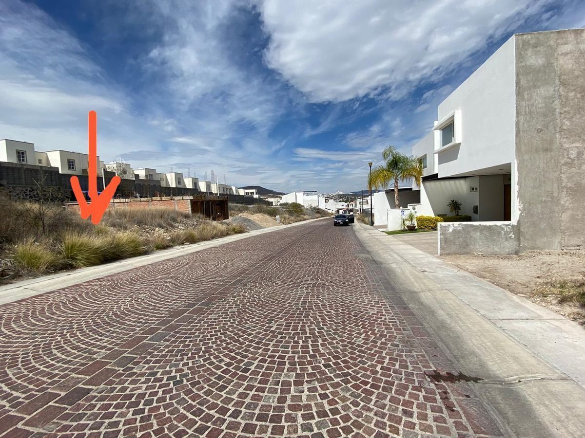 venta--terreno-habitacional-en-cumbres-del-lago-quertaro14-13359