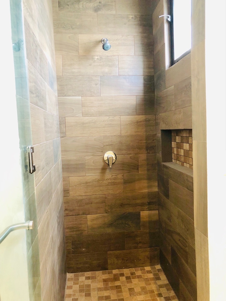 venta-casa-4-recmaras-1-en-planta-baja-jardn-carolco-monterrey-n-l14-13306