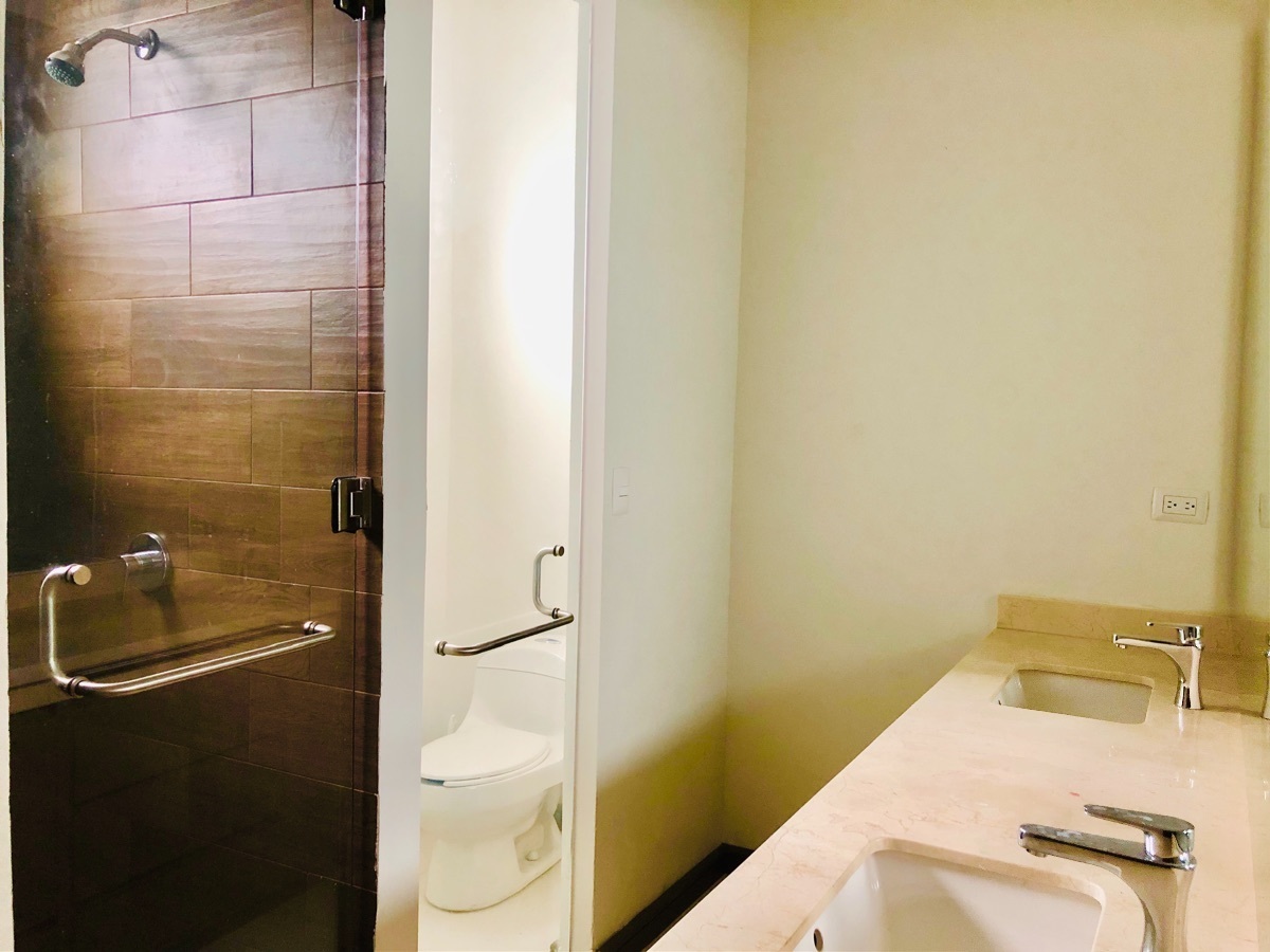 venta-casa-4-recmaras-1-en-planta-baja-jardn-carolco-monterrey-n-l28-13306