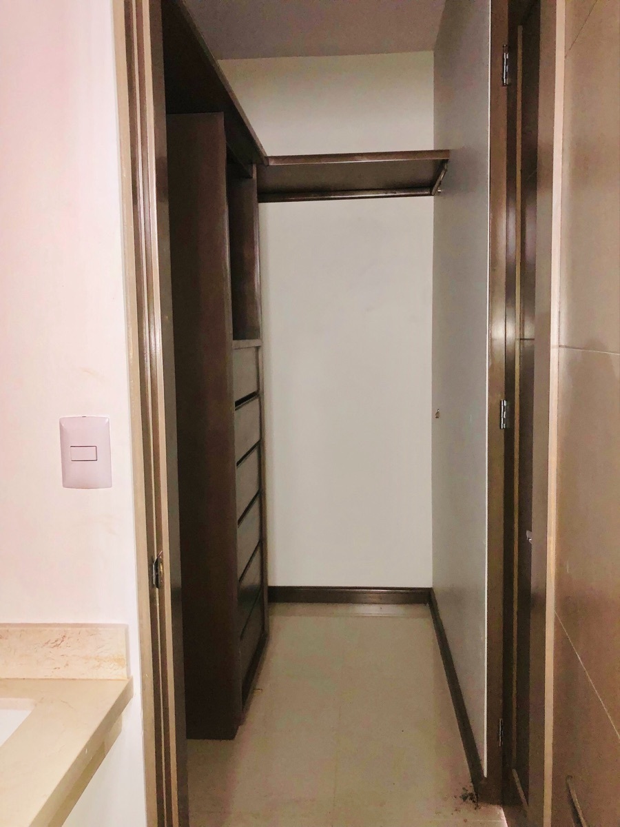 venta-casa-4-recmaras-1-en-planta-baja-jardn-carolco-monterrey-n-l33-13306