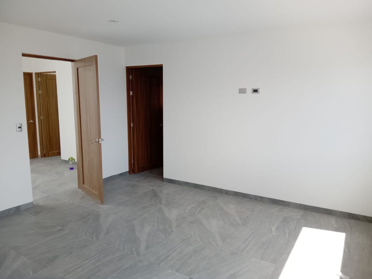 venta-casa-con-jardn-condado-san-antonio-el-condado-corregidora-quertaro11-29472