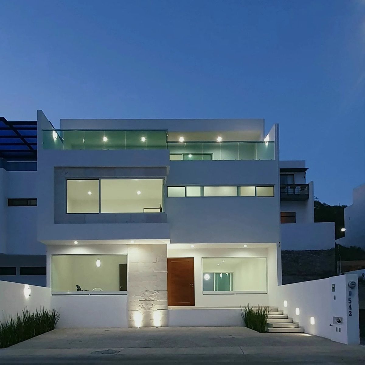 VENTA CASA DE LUJO  EN LOMAS DE JURIQUILLA, QUERÉTARO