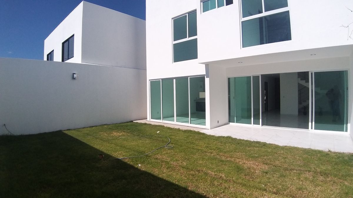 venta-casa-de-lujo-con-roof-top-en-lomas-de-juriquilla-quertaro13-13934