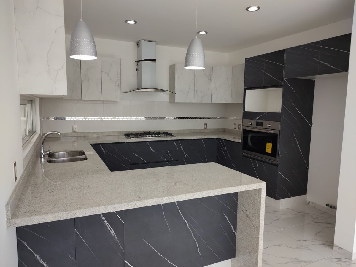 venta-casa-de-lujo-con-roof-top-en-lomas-de-juriquilla-quertaro4-13934