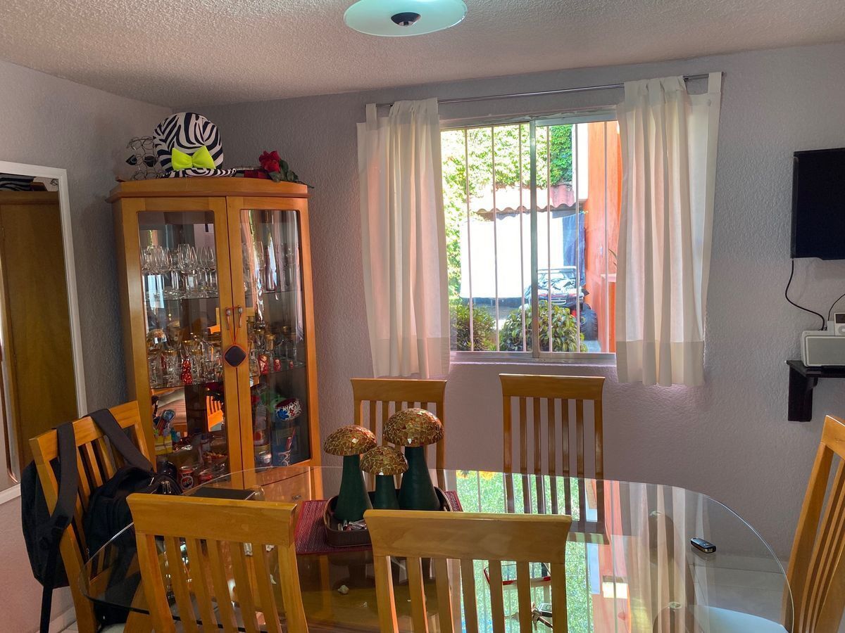 Venta Casa en Condominio Horizontal, en Barrio Norte