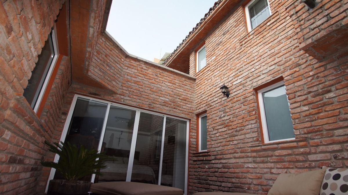 venta-casa-remodelada-con-jardin-hermosa-vista-jardines-de-san-mateo16-27645