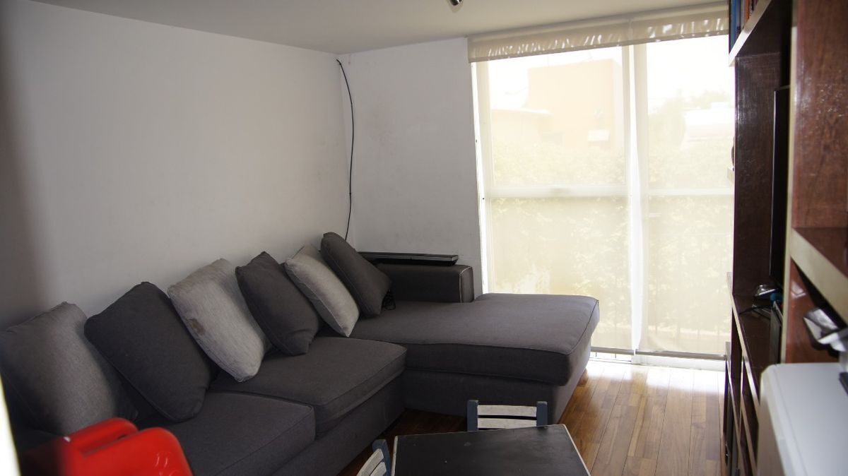 venta-casa-remodelada-con-jardin-hermosa-vista-jardines-de-san-mateo24-27645