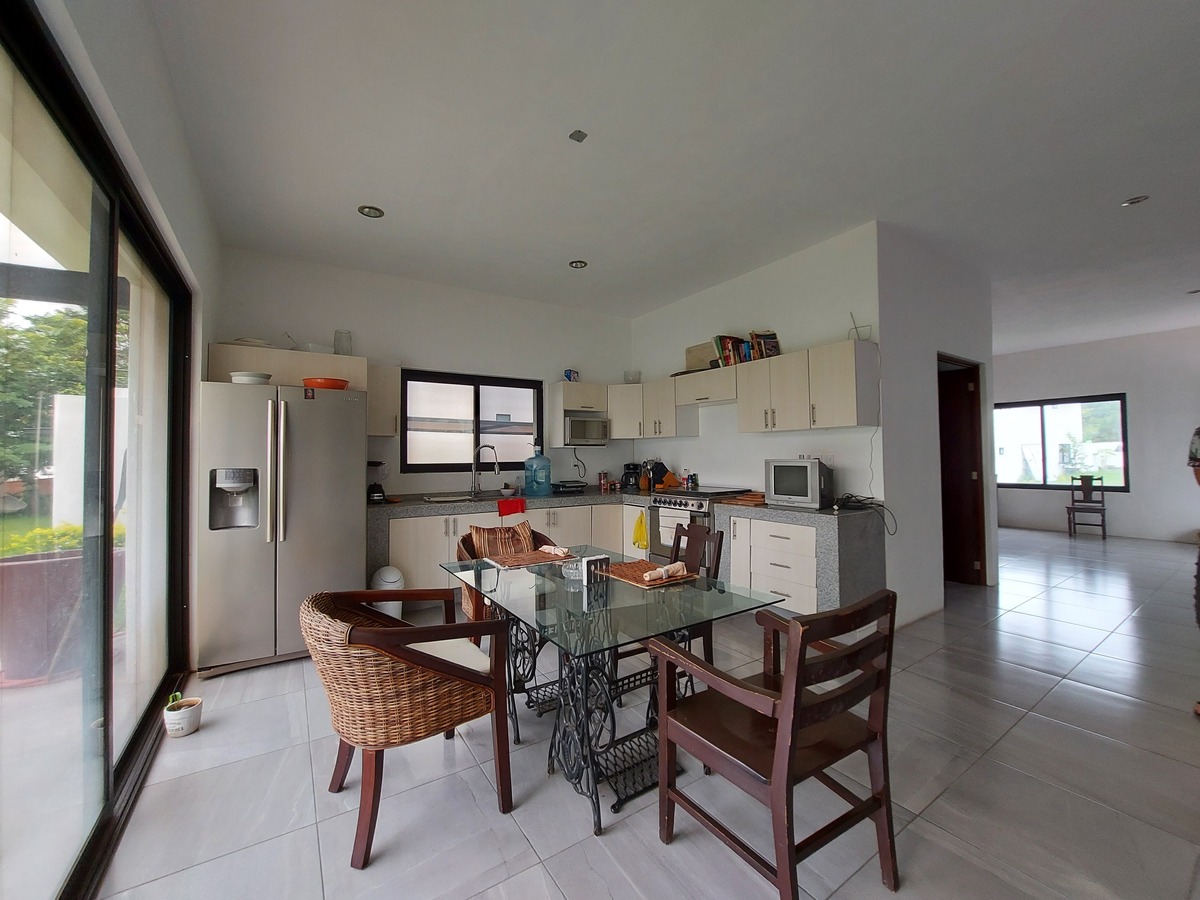 venta-de-casa-en-coto-privado-en-colima8-23376