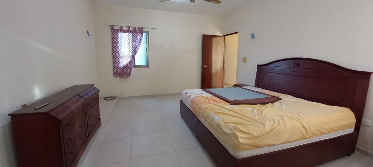venta-de-casa-en-esquina-2-plantas-4-hab-y-2-estudios-en-reparto-granjas13-23832