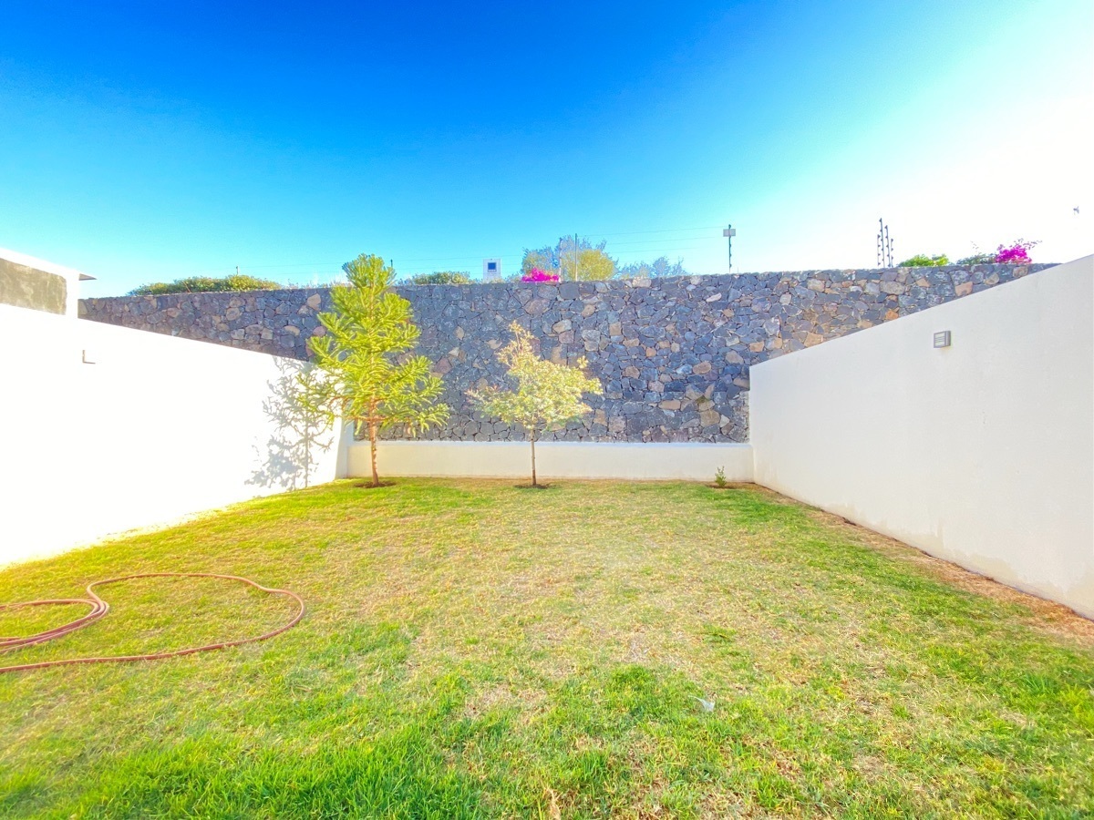 venta-de-casa-en-la-vista3-23077