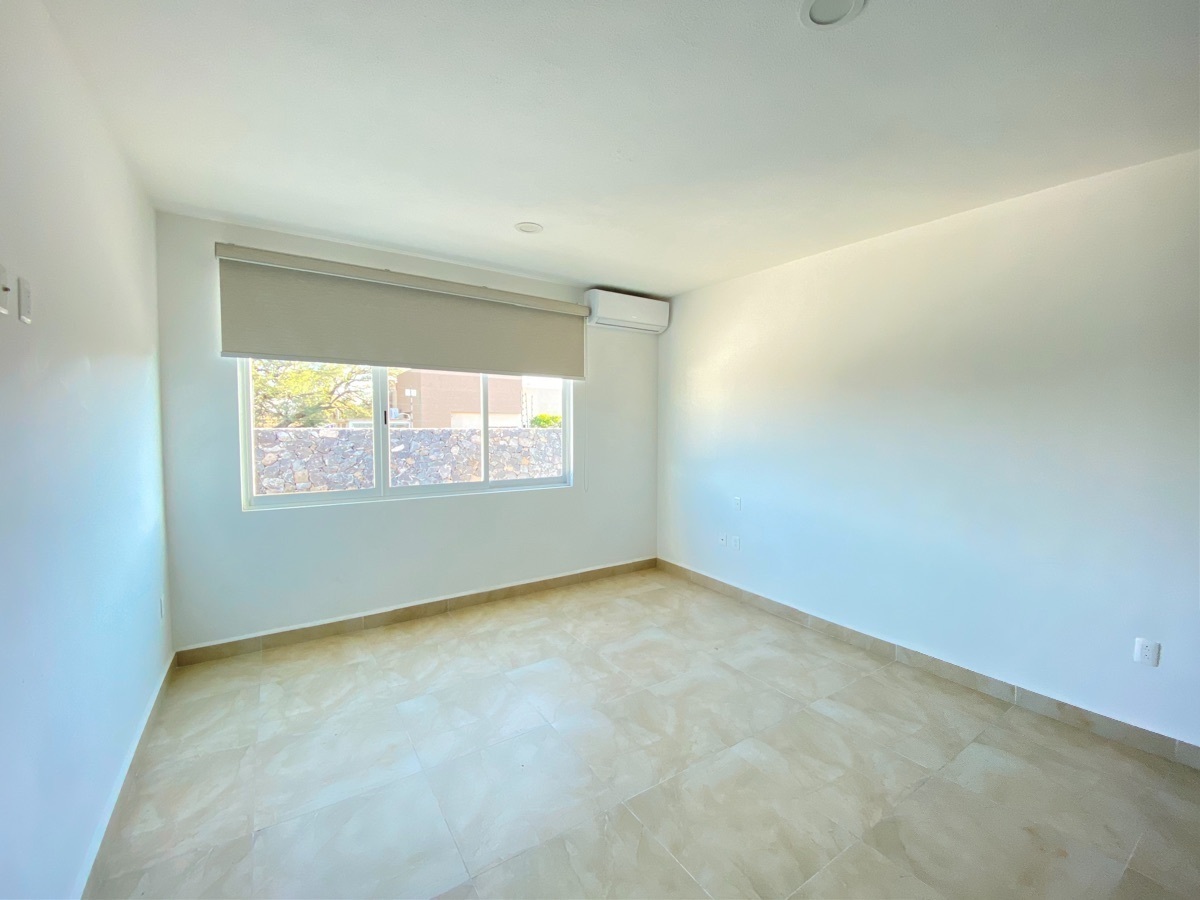 venta-de-casa-en-la-vista4-23077