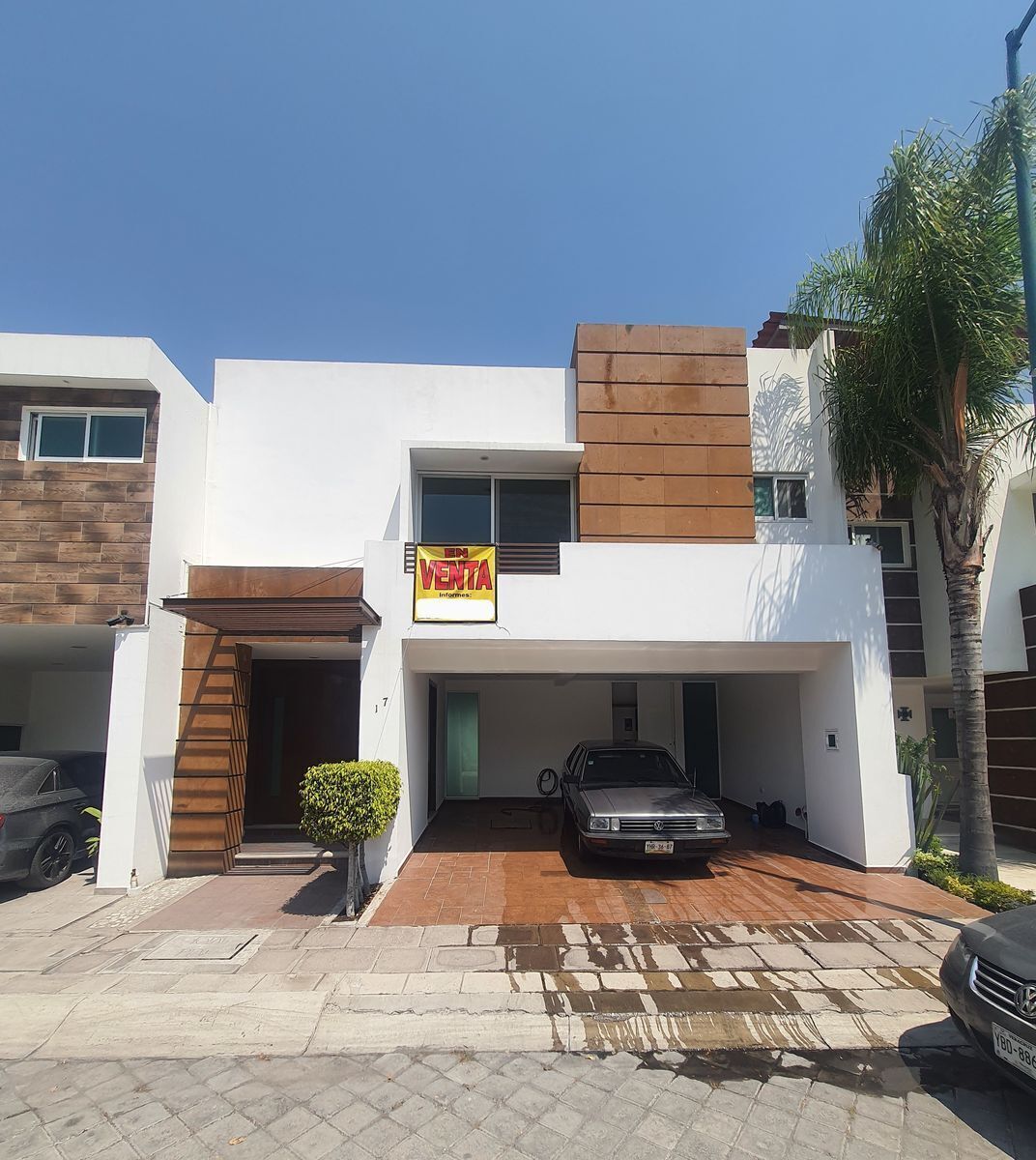 VENTA DE CASA EN RESIDENCIAL LA CIMA