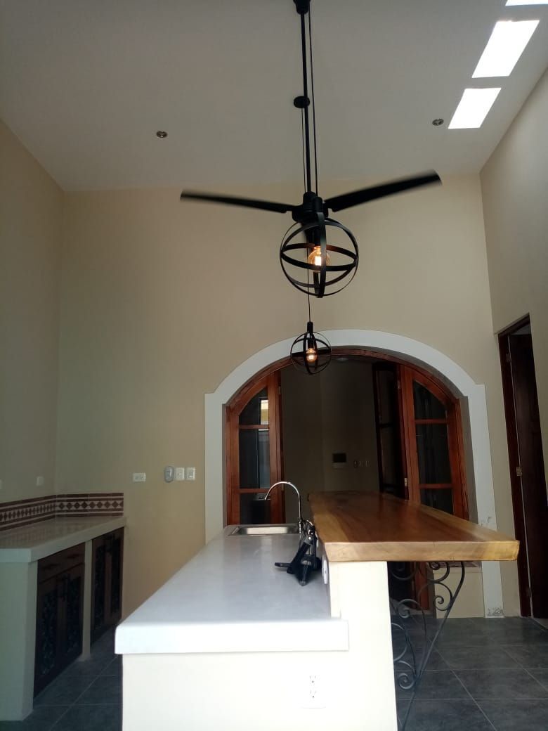 venta-de-casa-estilo-colonial-en-el-centro-de-mrida-yuc2-18203