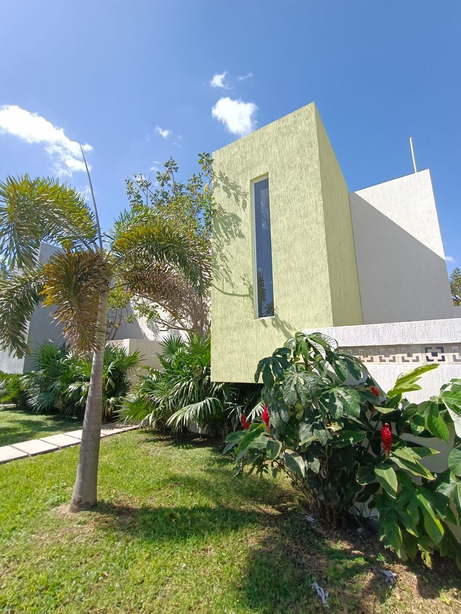 venta-de-casas-dentro-de-la-ciudad-de-mrida-de-dos-plantas-asmagna27-21154