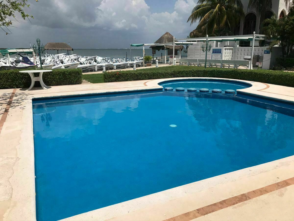 venta-de-edificio-con-marina-en-zona-hotelera-de-cancn17-12151