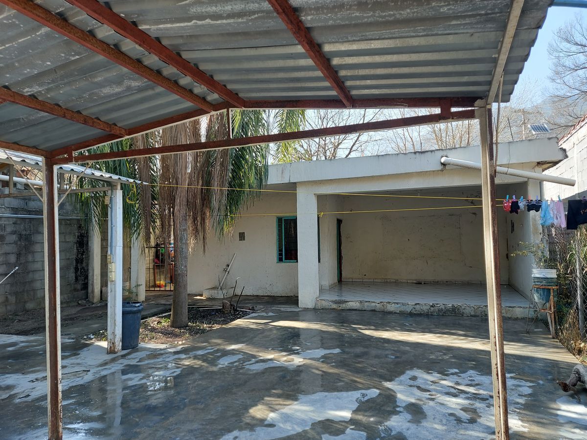 venta-de-quinta-por-entrada-cola-de-caballo-a-5-minutos-de-carretera-nacional17-13853