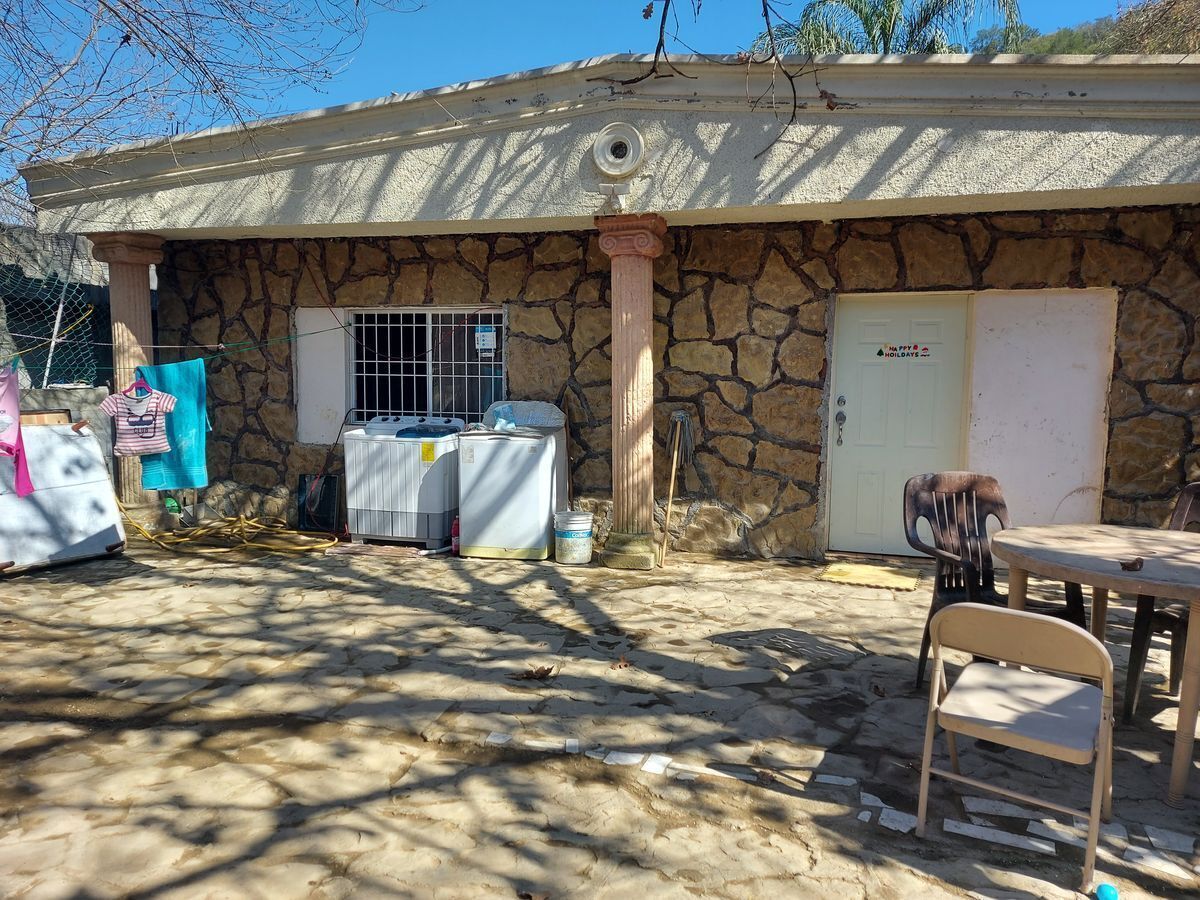 venta-de-quinta-por-entrada-cola-de-caballo-a-5-minutos-de-carretera-nacional4-13853