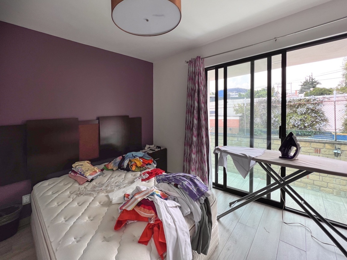 venta-en-alpes-casa---en-cerrada-5-recamaras18-37302