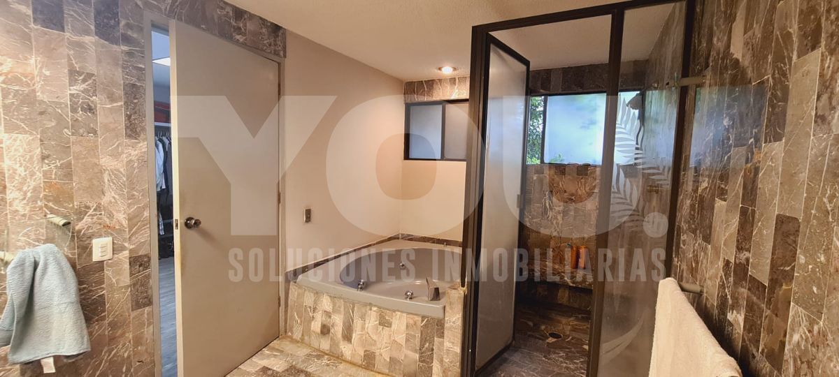 venta-residencia--bosques-de-las-lomas17-20405