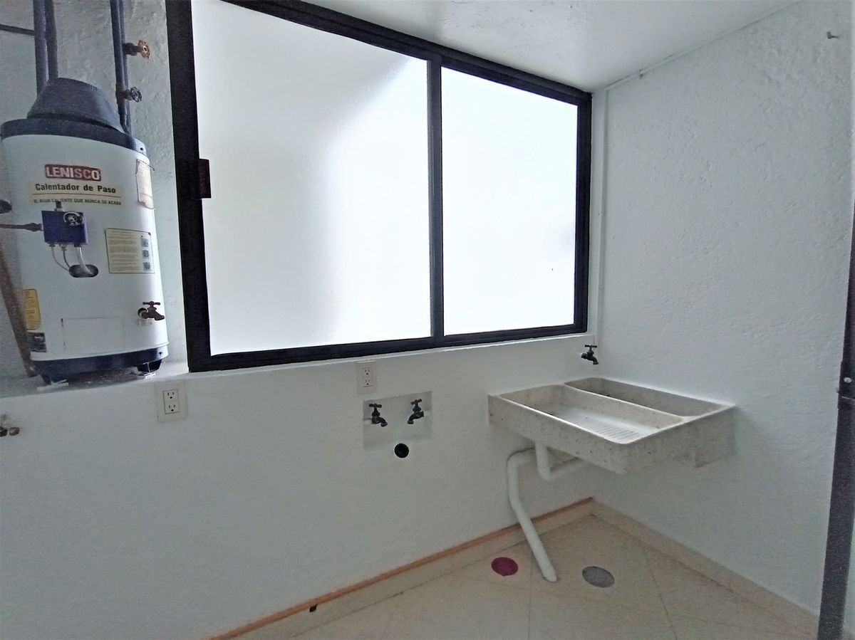 vive-en-el-corazn-de-cuajimalpa-depa-en-renta-con-2-habitaciones23-36678